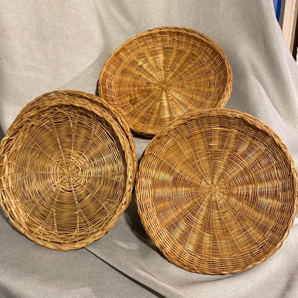 unknown Kitchen 1 Vintage Wicker Paper Plate Holders Poshmark